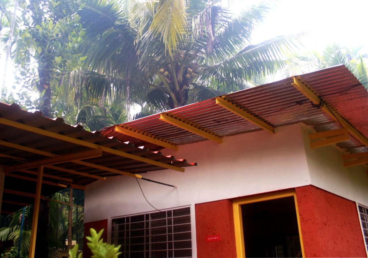 Anahat Cottages Diveāgar エクステリア 写真